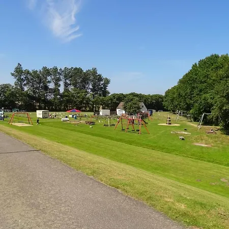 In With Sauna בית נופש בוסום